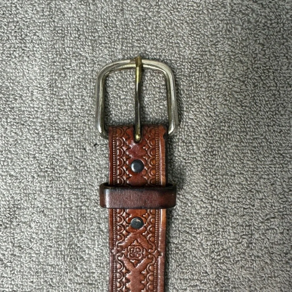 Vintage Brown Tooled Leather Belt Mens 36 Western Basketweave Made in USA 160286